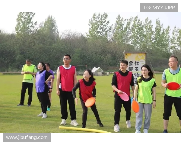深圳飞盘队的团队协作之道：如何在飞盘运动中实现默契与配合